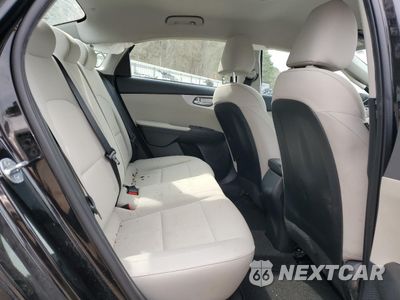 Zdjęcie 10 z 15 samochodu: 2022 KIA FORTE FE VIN:3KPF24ADXNE493746 - miniatura