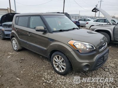 Czwarte zdjęcie samochodu z boku: 2013 KIA SOUL + VIN:KNDJT2A62D7545771 - miniatura