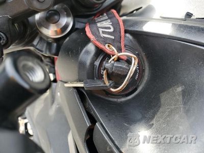 Zdjęcie 8 z 9 samochodu: 2023 KAWASAKI ZR900 F VIN:ML5ZRDF19PDA61268 - miniatura