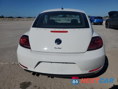 Zdjęcie 6 z 12 samochodu: 2019 VOLKSWAGEN BEETLE S VIN:3VWFD7AT6KM705754 - miniatura