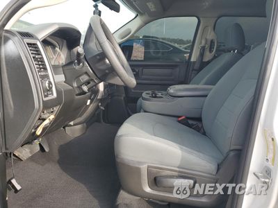 Zdjęcie 7 z 14 samochodu: 2020 RAM 1500 CLASSIC TRADESMAN VIN:3C6RR6KT9LG175443 - miniatura