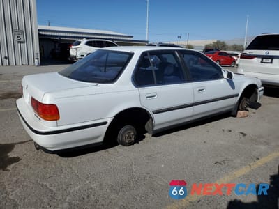 Trzecie zdjęcie samochodu z tyłu: 1992 HONDA ACCORD LX VIN:1HGCB7651NA134926 - miniatura