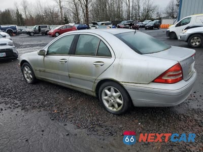 Drugie zdjęcie samochodu z przodu: 2001 MERCEDES-BENZ C 320 VIN:WDBRF64J01F089691 - miniatura