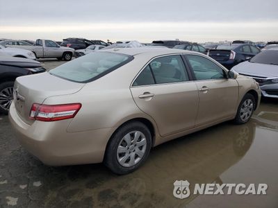 Trzecie zdjęcie samochodu z tyłu: 2010 TOYOTA CAMRY BASE VIN:JTNBF3EK4A3003076 - miniatura