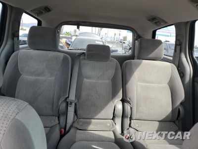 Zdjęcie 10 z 13 samochodu: 2008 TOYOTA SIENNA CE VIN:5TDZK23C58S112000 - miniatura