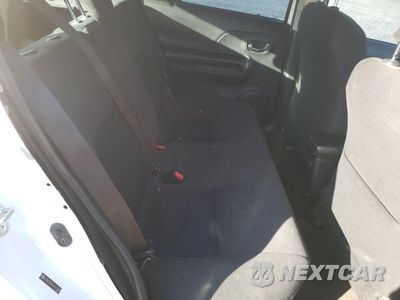 Zdjęcie 10 z 12 samochodu: 2018 TOYOTA PRIUS C VIN:JTDKDTB39J1617043 - miniatura
