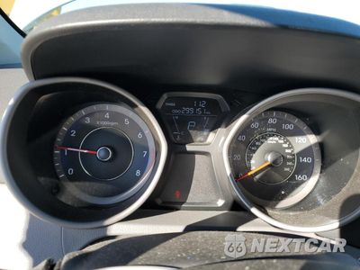 Zdjęcie 9 z 12 samochodu: 2013 HYUNDAI ELANTRA GLS VIN:KMHDH4AE4DU580312 - miniatura