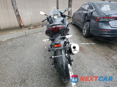 Czwarte zdjęcie samochodu z boku: 2024 KAWASAKI EX500 H VIN:ML5EXGH12RDA18042 - miniatura