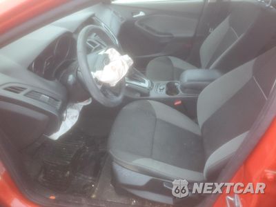 Zdjęcie 7 z 14 samochodu: 2014 FORD FOCUS SE VIN:1FADP3K24EL321144 - miniatura