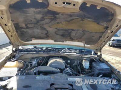 Zdjęcie 11 z 12 samochodu: 2004 CHEVROLET SILVERADO K2500 VIN:1GCGK23U64F115353 - miniatura