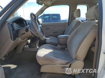 Zdjęcie 7 z 12 samochodu: 2001 TOYOTA TACOMA XTRACAB VIN:5TEVL52N51Z811815 - miniatura