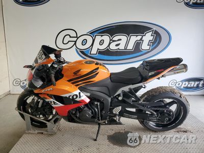 Trzecie zdjęcie samochodu z tyłu: 2008 HONDA CBR600 RR VIN:JH2PC40008M105971 - miniatura