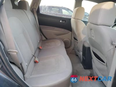 Zdjęcie 11 z 13 samochodu: 2013 NISSAN ROGUE S VIN:JN8AS5MT0DW508248 - miniatura