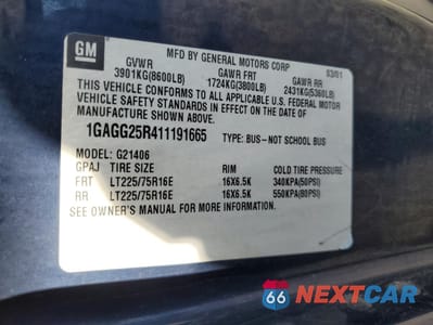 Zdjęcie 15 z 15 samochodu: 2001 CHEVROLET EXPRESS G2500 VIN:1GAGG25R411191665 - miniatura