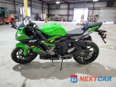 Trzecie zdjęcie samochodu z tyłu: 2018 KAWASAKI ZX636 E VIN:JKBZXJE18JA027264 - miniatura