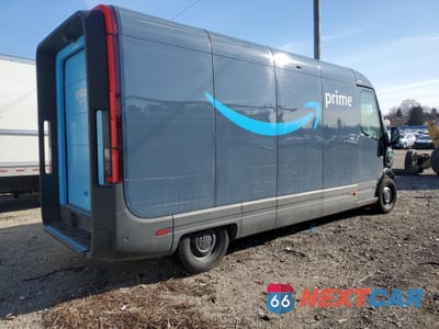 Trzecie zdjęcie samochodu z tyłu: 2023 RIVIAN EDV 700 VIN:7FCEHEB73PN012687 - miniatura