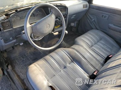Zdjęcie 8 z 12 samochodu: 1993 TOYOTA PICKUP 1/2 TON SHORT WHEELBASE STB VIN:4TARN81A6PZ114634 - miniatura