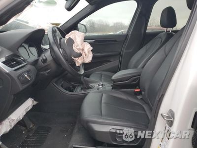 Zdjęcie 13 z 26 samochodu: 2018 BMW X1 XDRIVE28I VIN:WBXHT3C36J3H31149 - miniatura