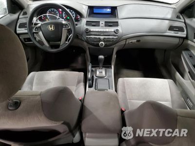 Zdjęcie 8 z 12 samochodu: 2010 HONDA ACCORD LX VIN:1HGCP2F32AA163381 - miniatura
