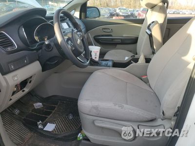 Zdjęcie 7 z 13 samochodu: 2016 KIA SEDONA L VIN:KNDMA5C15G6150001 - miniatura