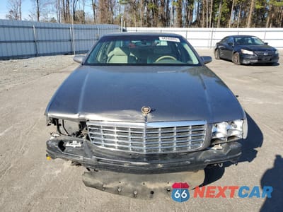 Piąte zdjęcie samochodu w środku: 1998 CADILLAC DEVILLE VIN:1G6KD54Y8WU788511 - miniatura