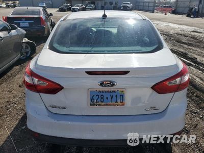 Zdjęcie 6 z 12 samochodu: 2014 FORD FOCUS SE VIN:1FADP3F29EL441175 - miniatura