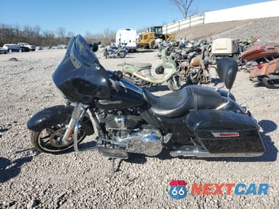 Trzecie zdjęcie samochodu z tyłu: 2023 HARLEY-DAVIDSON FLHX VIN:1HD1KBC14PB657413 - miniatura