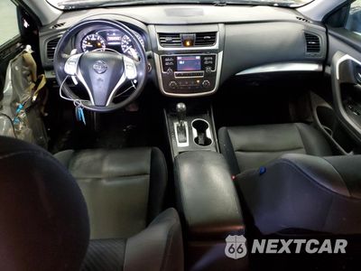 Zdjęcie 8 z 13 samochodu: 2017 NISSAN ALTIMA 2.5 VIN:1N4AL3AP4HC171021 - miniatura