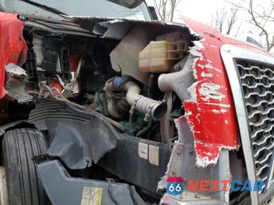 Zdjęcie 9 z 10 samochodu: 2022 VOLVO VN VNL VIN:4V4NC9EH3NN301053 - miniatura