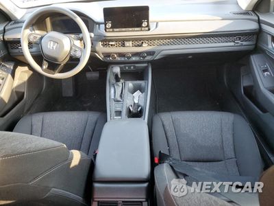 Zdjęcie 8 z 12 samochodu: 2025 HONDA ACCORD SE VIN:1HGCY1F49SA014791 - miniatura