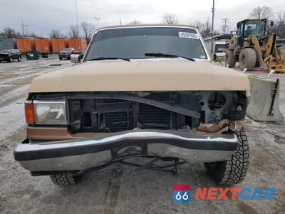 Piąte zdjęcie samochodu w środku: 1989 FORD F150 VIN:1FTEX14N6KKB28652 - miniatura