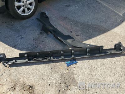 Zdjęcie 15 z 17 samochodu: 2025 HONDA PASSPORT EXL VIN:5FNYF8H59SB012829 - miniatura
