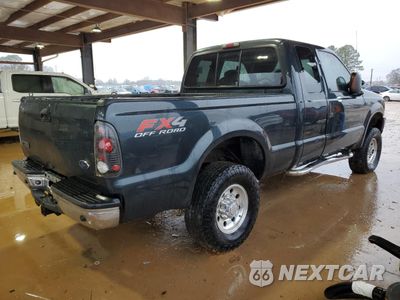 Trzecie zdjęcie samochodu z tyłu: 2004 FORD F250 SUPER DUTY VIN:1FTNX21L84EA75978 - miniatura