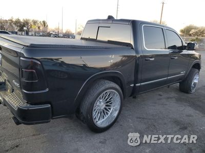 Trzecie zdjęcie samochodu z tyłu: 2019 RAM 1500 LIMITED VIN:1C6SRFHT4KN512714 - miniatura