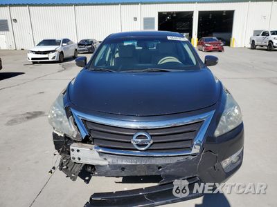 Piąte zdjęcie samochodu w środku: 2015 NISSAN ALTIMA 2.5 VIN:1N4AL3AP9FC417462 - miniatura