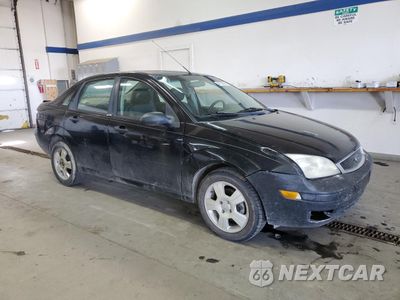 Czwarte zdjęcie samochodu z boku: 2005 FORD FOCUS ZX4 VIN:1FAFP34N95W242082 - miniatura