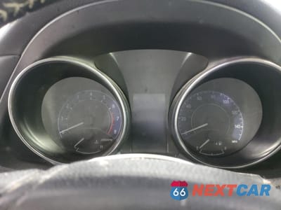 Zdjęcie 9 z 12 samochodu: 2016 TOYOTA SCION IM VIN:JTNKARJE2GJ510354 - miniatura