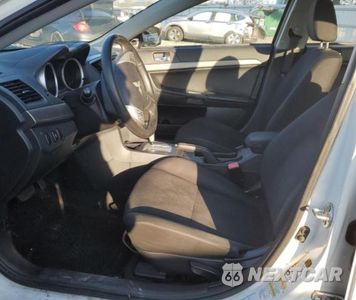 Zdjęcie 7 z 12 samochodu: 2014 MITSUBISHI LANCER SE VIN:JA32V2FW9EU005732 - miniatura