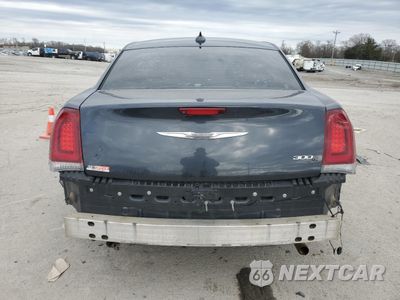 Zdjęcie 6 z 13 samochodu: 2018 CHRYSLER 300 S VIN:2C3CCABG9JH214510 - miniatura