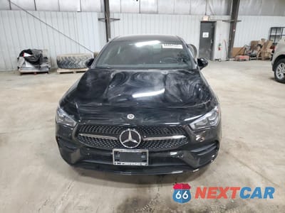 Piąte zdjęcie samochodu w środku: 2023 MERCEDES-BENZ CLA 250 4MATIC VIN:W1K5J4HB1PN415668 - miniatura
