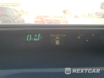 Zdjęcie 9 z 13 samochodu: 2013 TOYOTA PRIUS C VIN:JTDKDTB33D1529304 - miniatura