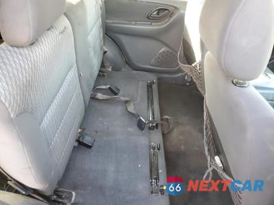 Zdjęcie 11 z 13 samochodu: 2004 FORD ESCAPE XLT VIN:1FMYU03154KA31956 - miniatura