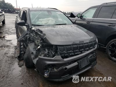 Piąte zdjęcie samochodu w środku: 2022 JEEP COMPASS LATITUDE VIN:3C4NJDBB2NT222204 - miniatura
