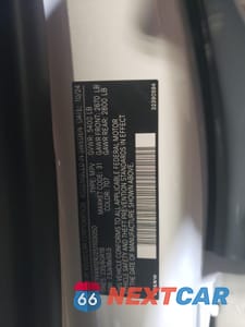 Zdjęcie 15 z 16 samochodu: 2025 VOLVO XC60 CORE VIN:YV4M12RJ2S1103050 - miniatura