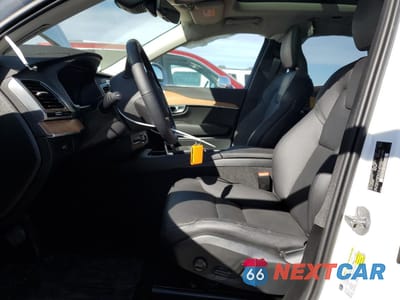 Zdjęcie 7 z 13 samochodu: 2024 VOLVO XC90 PLUS VIN:YV4062PEXR1226384 - miniatura