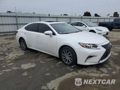 Czwarte zdjęcie samochodu z boku: 2018 LEXUS ES 300H VIN:JTHBW1GG1J2178603 - miniatura