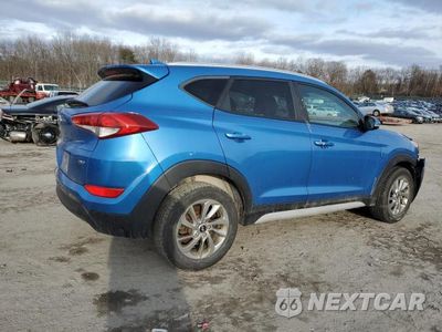 Trzecie zdjęcie samochodu z tyłu: 2017 HYUNDAI TUCSON LIMITED VIN:KM8J3CA4XHU417446 - miniatura