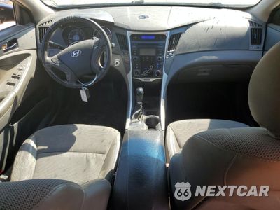 Zdjęcie 8 z 15 samochodu: 2013 HYUNDAI SONATA SE VIN:5NPEC4ACXDH606931 - miniatura