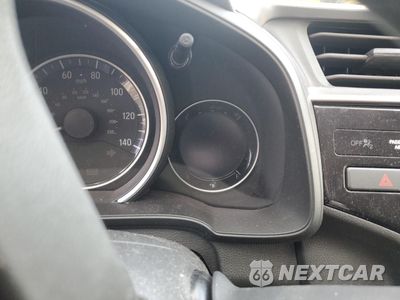 Zdjęcie 9 z 12 samochodu: 2015 HONDA FIT LX VIN:3HGGK5H58FM744653 - miniatura