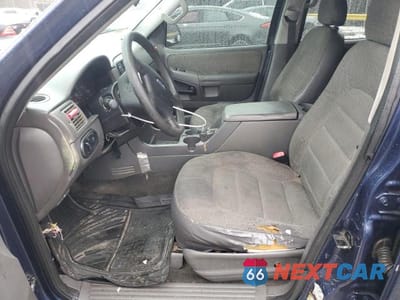 Zdjęcie 7 z 14 samochodu: 2005 FORD EXPLORER XLS VIN:1FMZU62K65UA57926 - miniatura